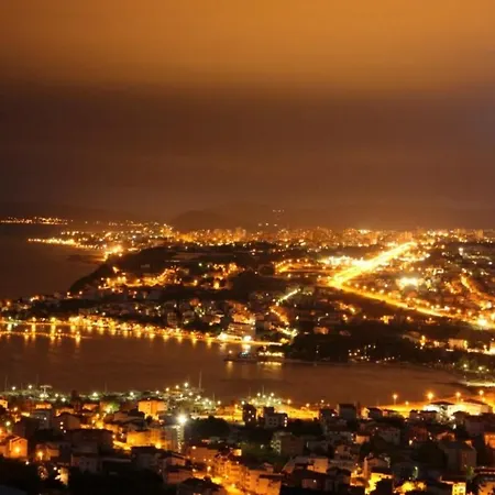 Apartment A3 - Apt With 2 Balconies 5 Min Walking To Beach *