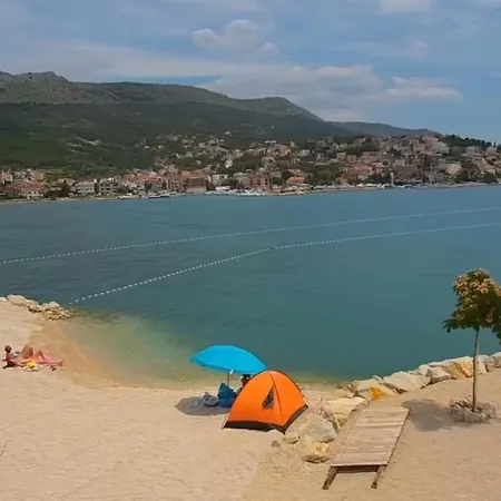 Daire A3 - Apt With 2 Balconies 5 Min Walking To Beach